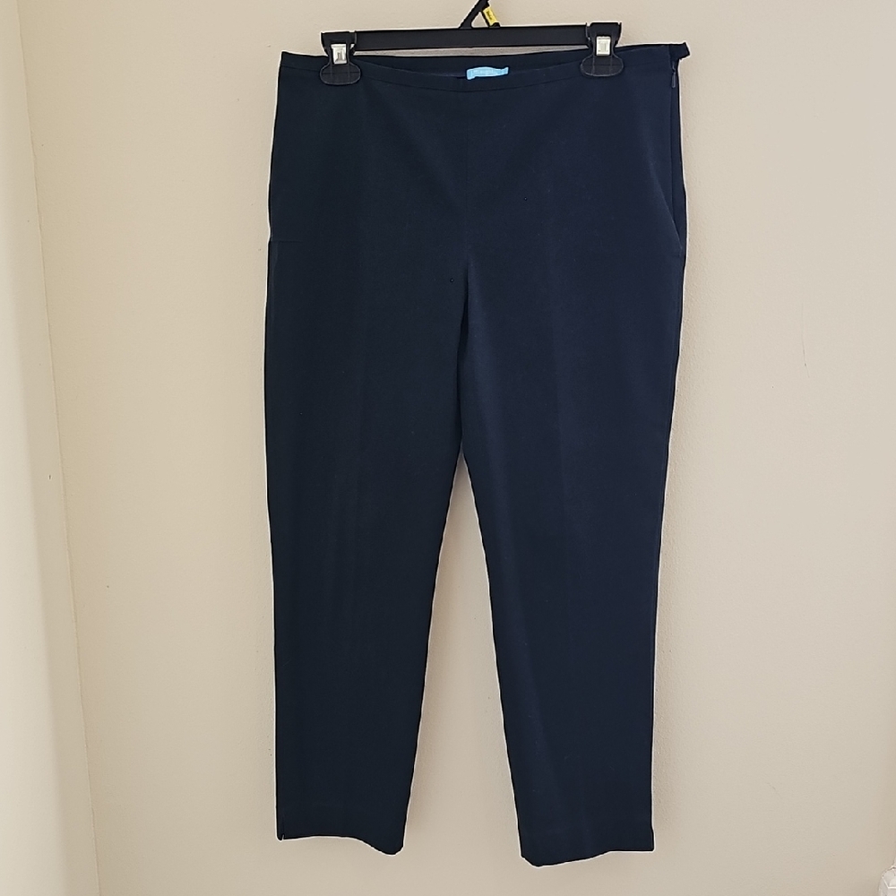 J. McLaughlin Navy Trousers.  In A Size 8. Straight Leg. Side Zipper.